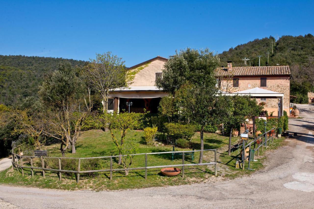 Agriturismo Torre Burchio Беттона Экстерьер фото