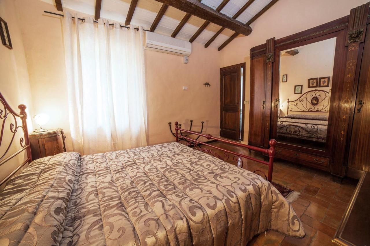 Agriturismo Torre Burchio Беттона Экстерьер фото